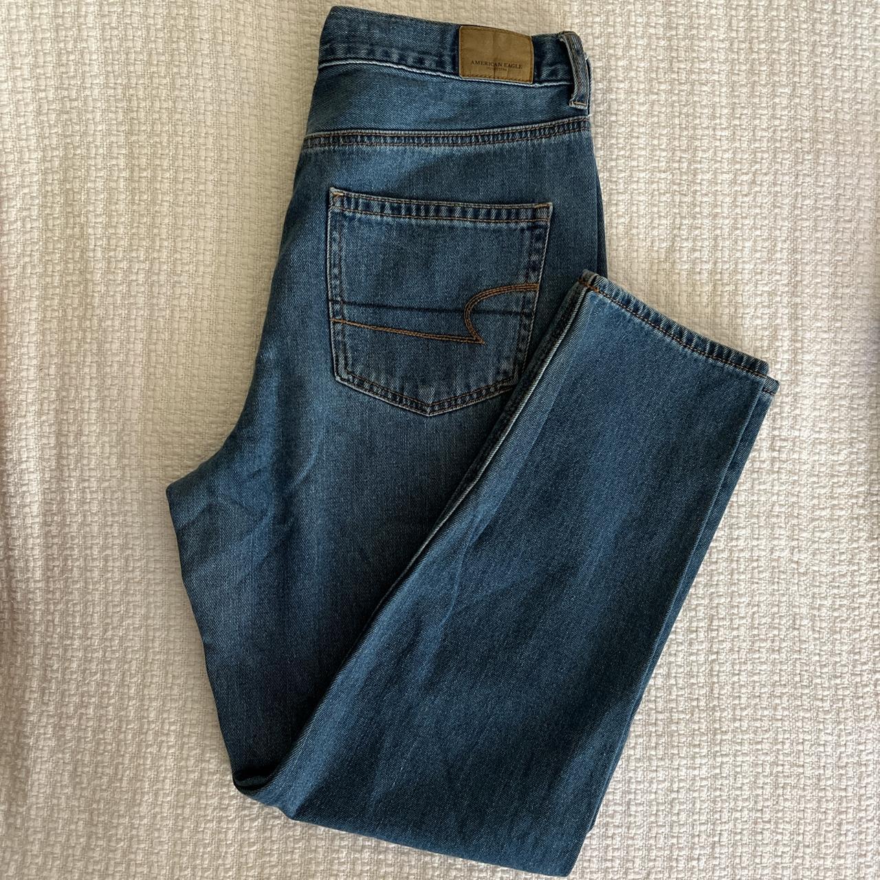 American Eagle Mom Jeans Size: No Tag Actual... - Depop