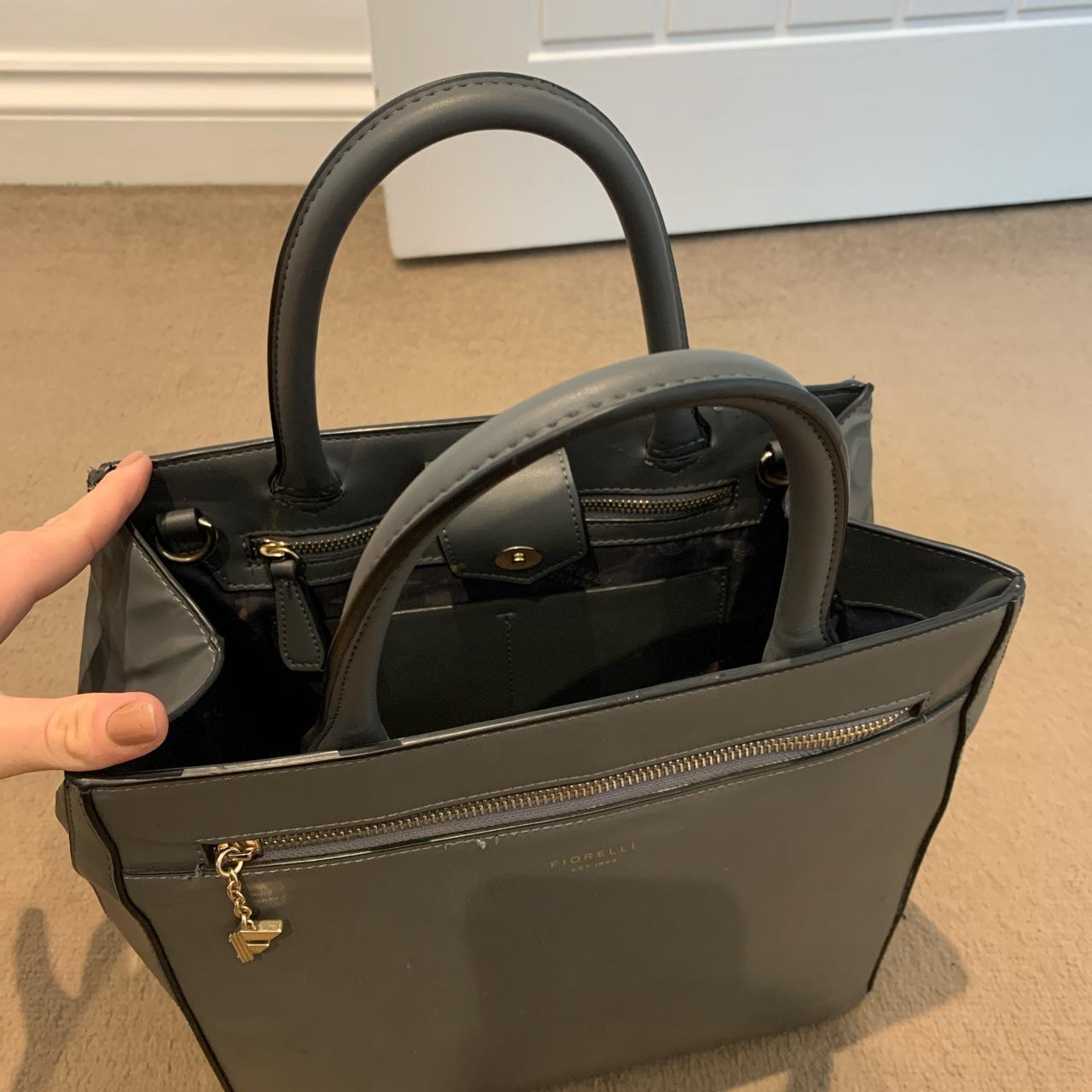 Gorgeous leather fiorelli handbag. Grey , in very... - Depop