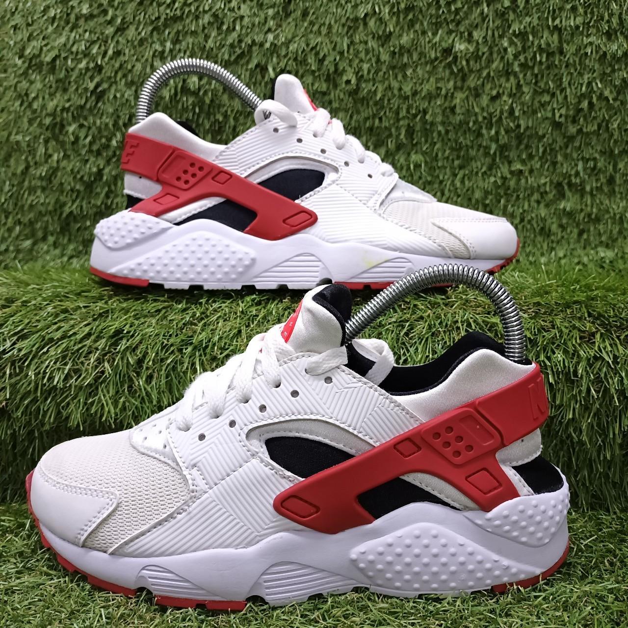 nike huarache size 2 uk