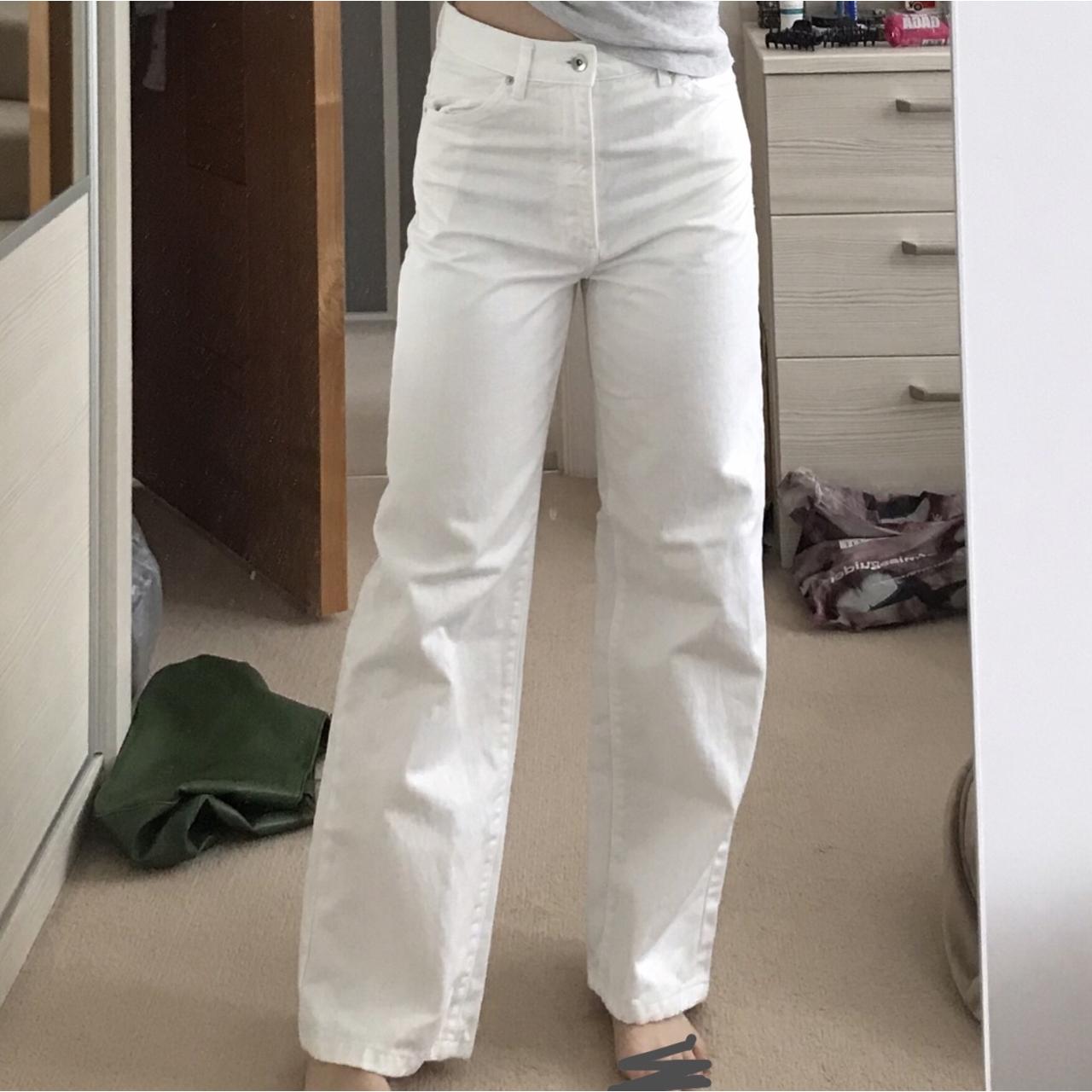 uniqlo high rise white wide leg/straight leg