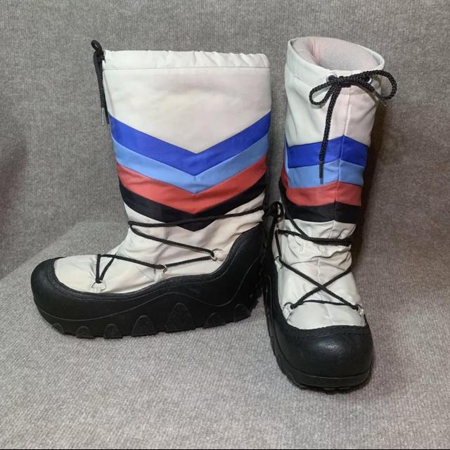 Vintage Dior Moon Boots - Depop