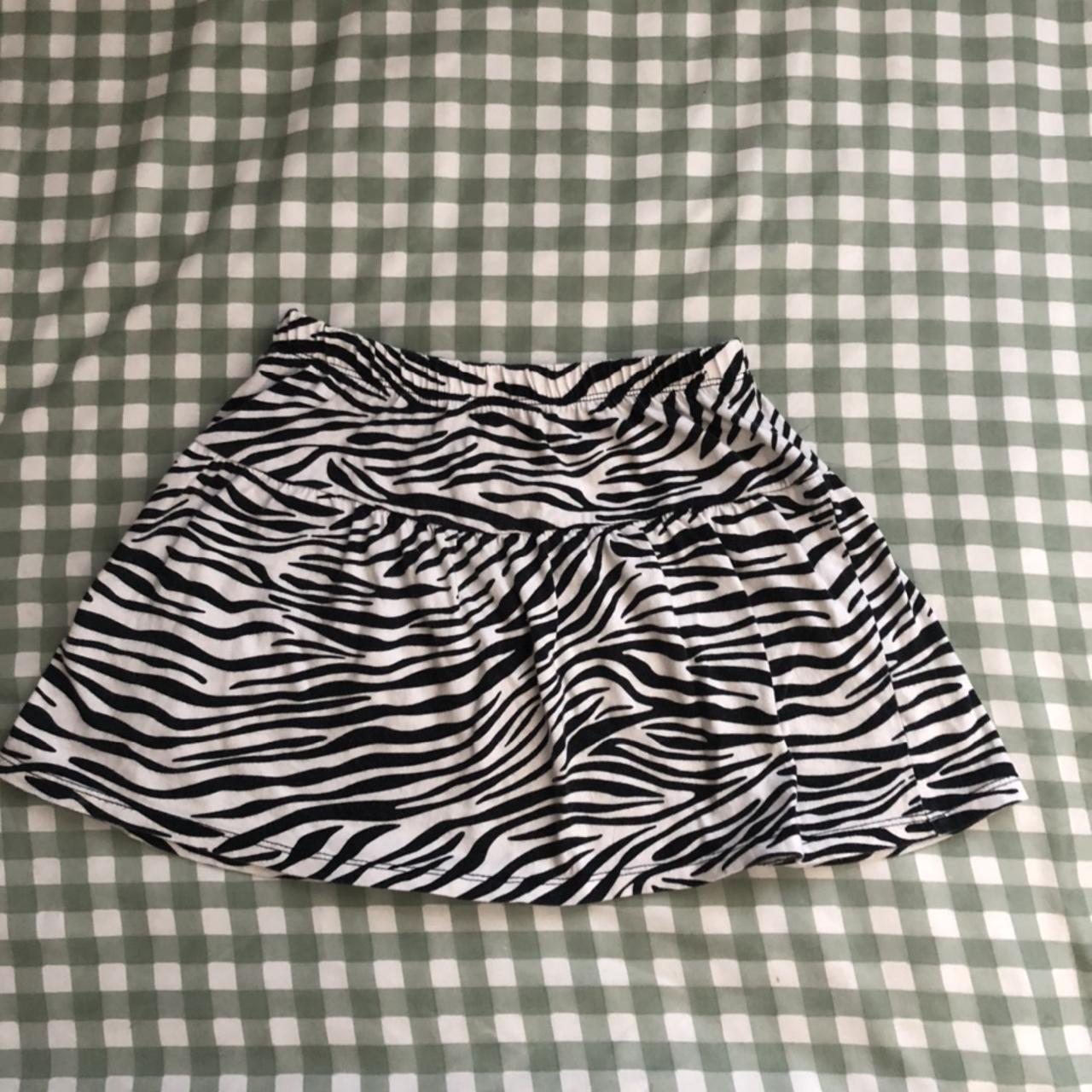 Faded glory, cute Zebra skirt Size medium 7/8 in... - Depop