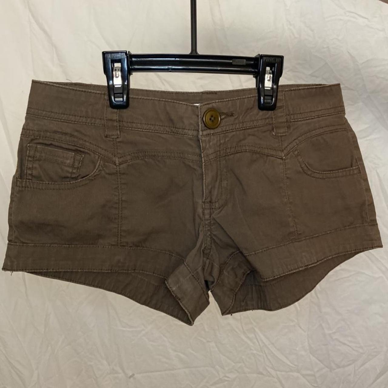 adorable low waisted brown shorts with super cute... - Depop