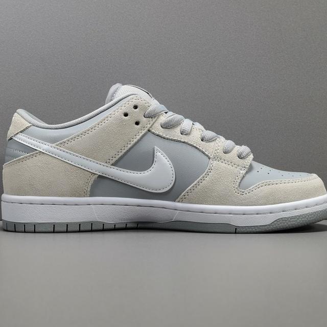 arctic fox grey dunks