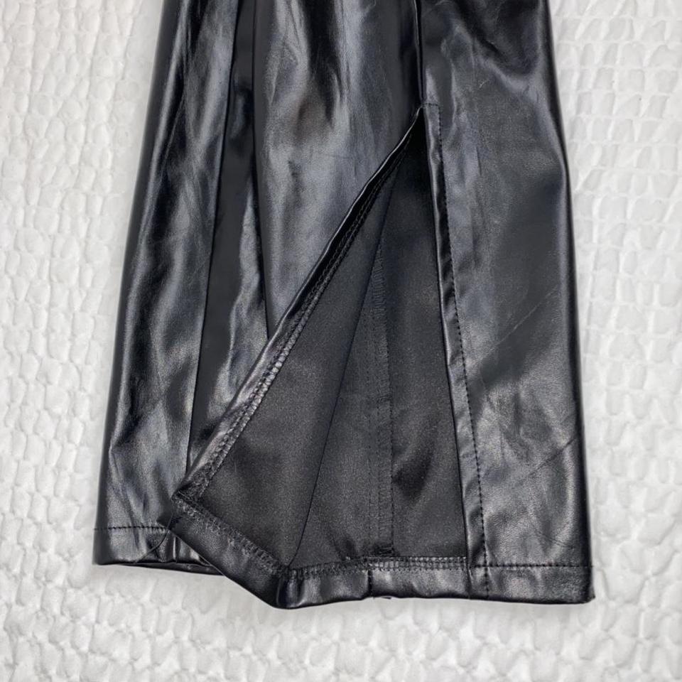 Sbetro pleather pants. Side zipper is so-so hot.  - Depop