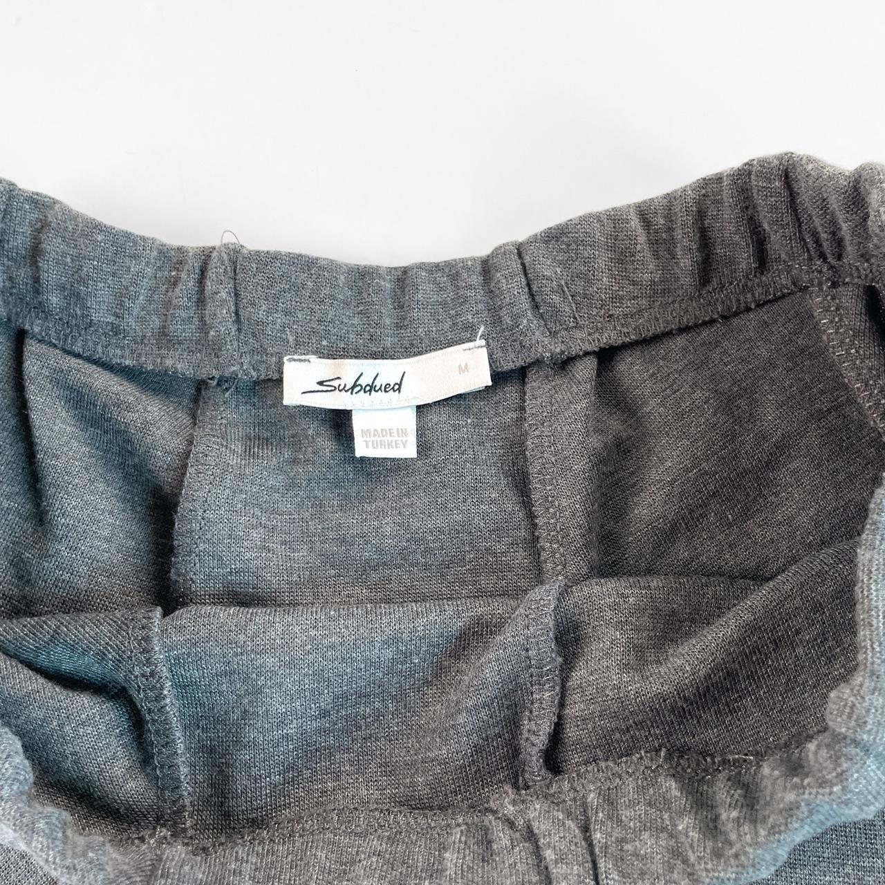 Product Image 4 - Pleated Mini Skirt

Cutest little grey