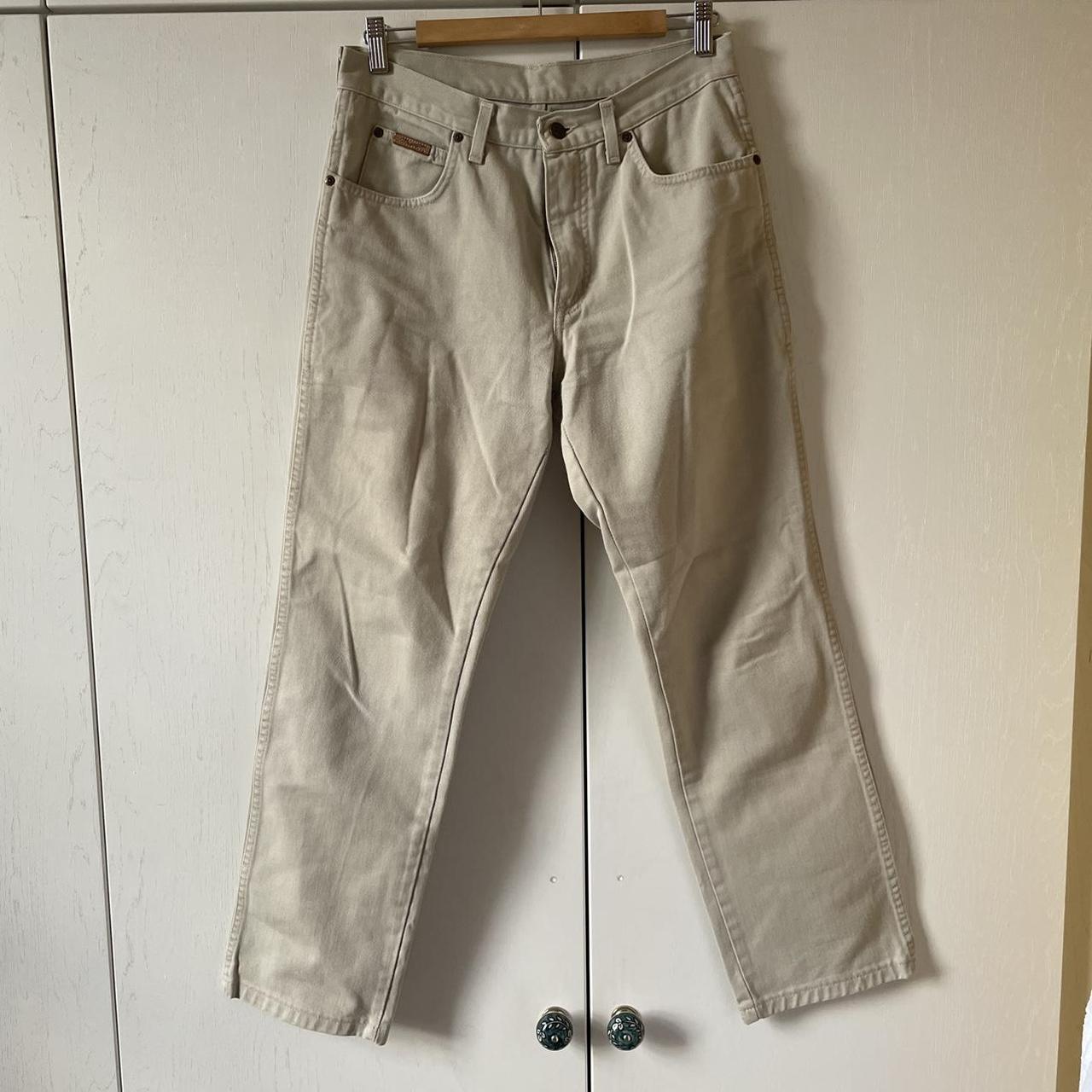 Beige wrangler jeans with zip fly There is no size... - Depop