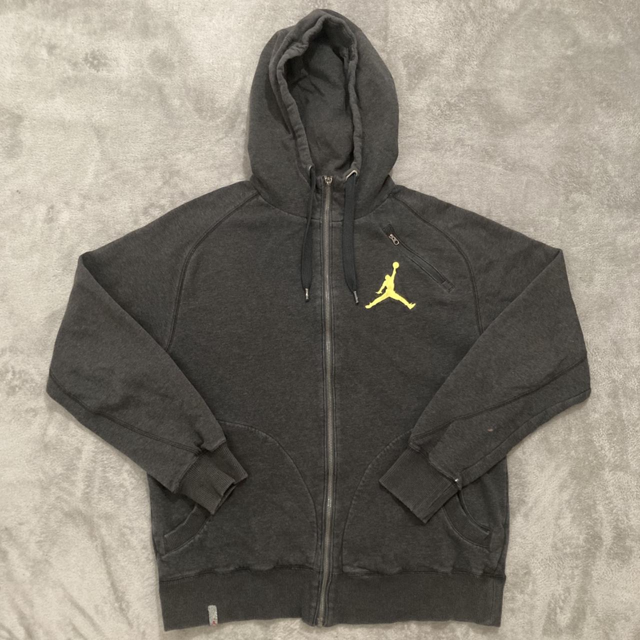 harga hoodie jordan second