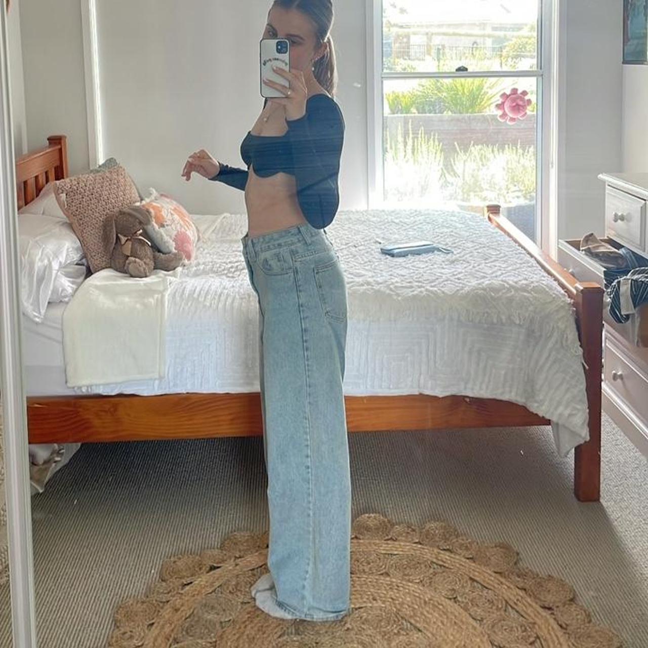 depop baggy jeans