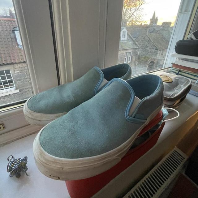 vans light blue suede