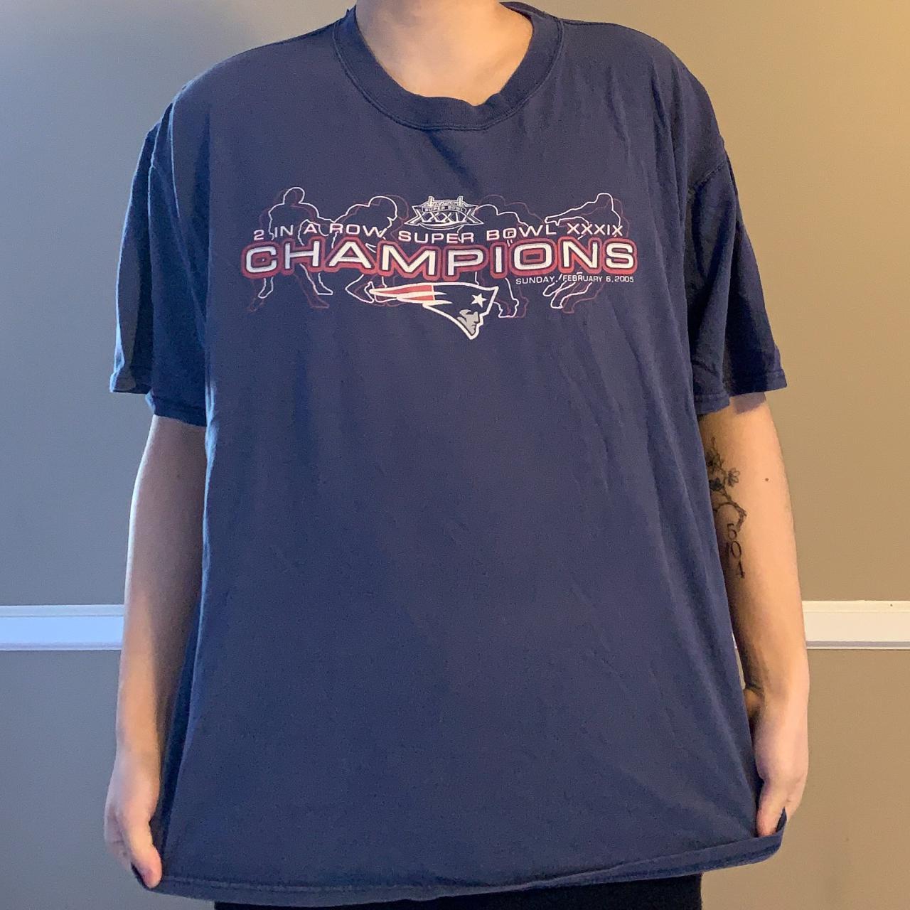 Vintage NFL Patriots T-Shirt: Super Bowl XXXIX - Depop