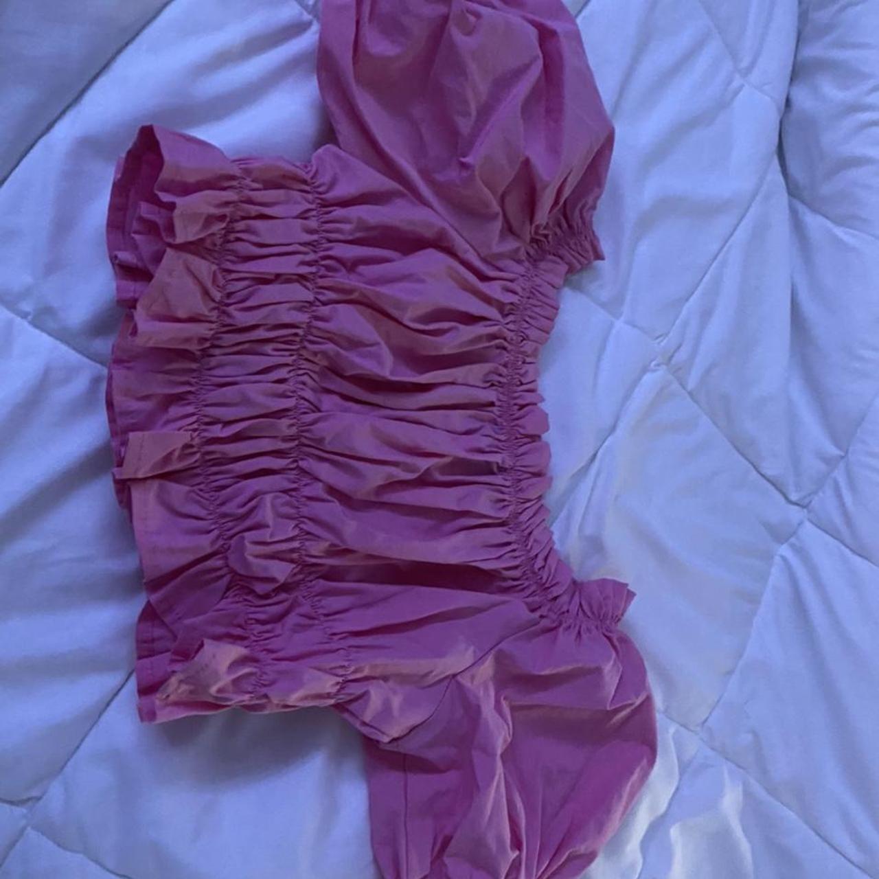 pink zara top xs so cute just not my style bought... Depop