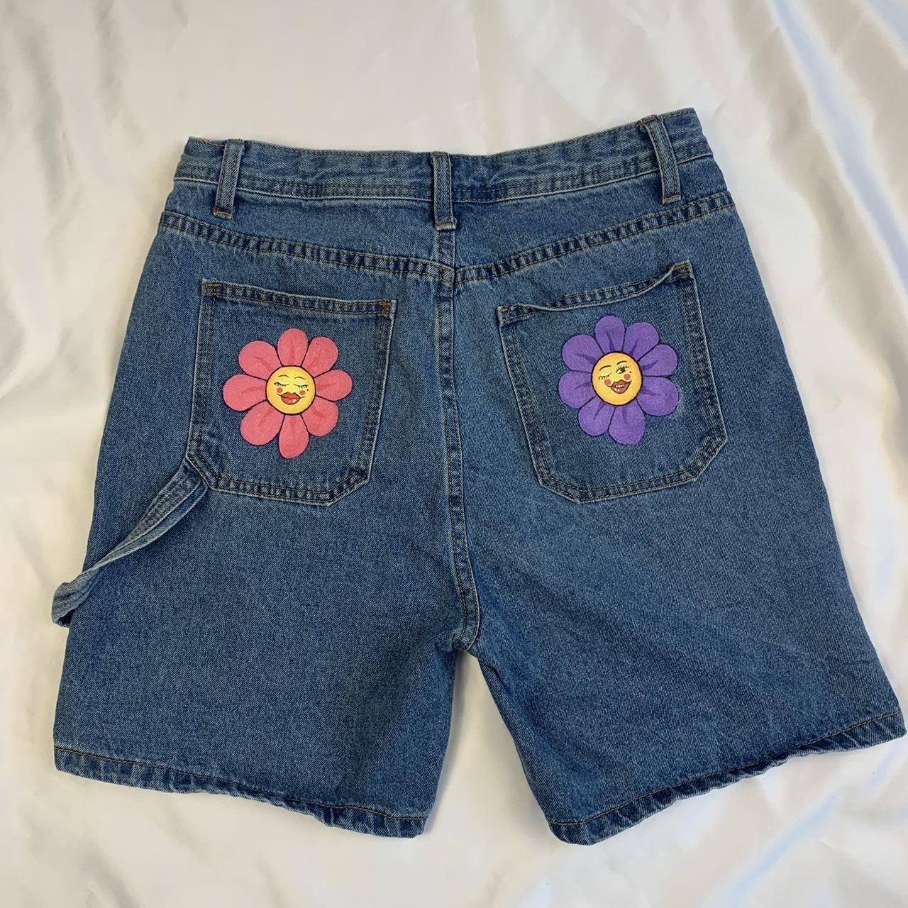 90’s shorts with hand painted flowers on the pockets... - Depop