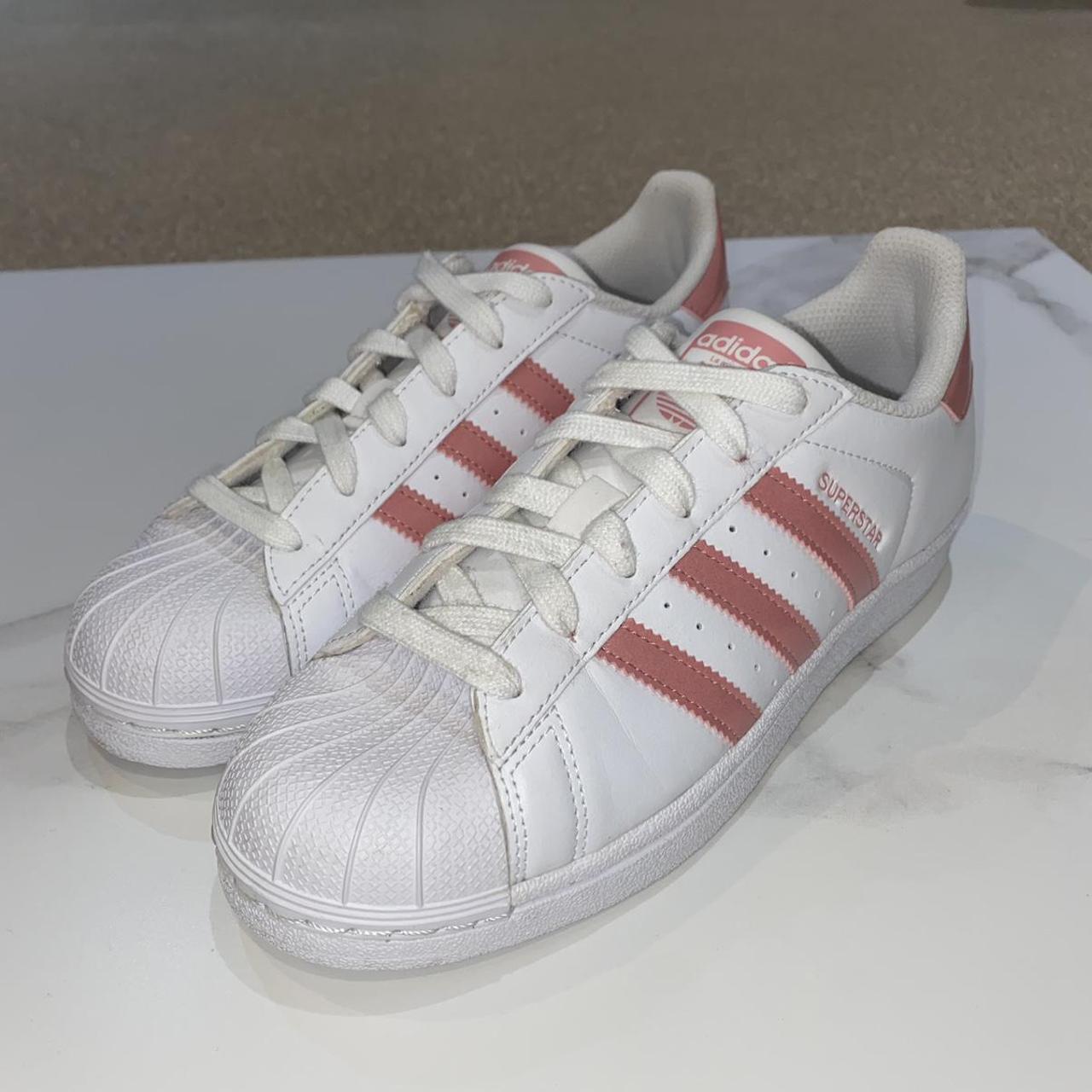 Adidas Original Superstar shoes Size uk5 (eu... - Depop