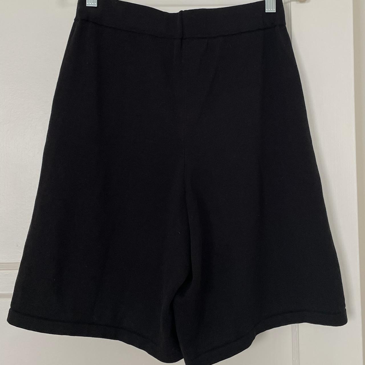 Product Image 3 - Maryam Nassir Zadeh

Yerba Shorts

Color: Black

Size: