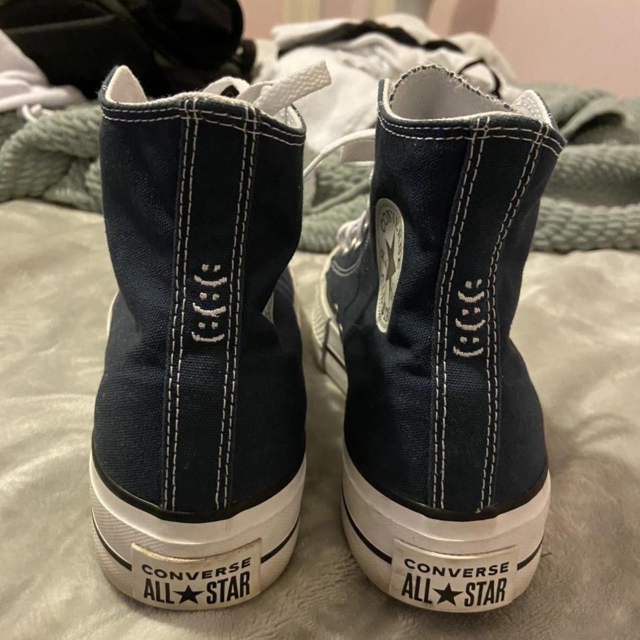 costume converse, navy with embroidered smiley... - Depop