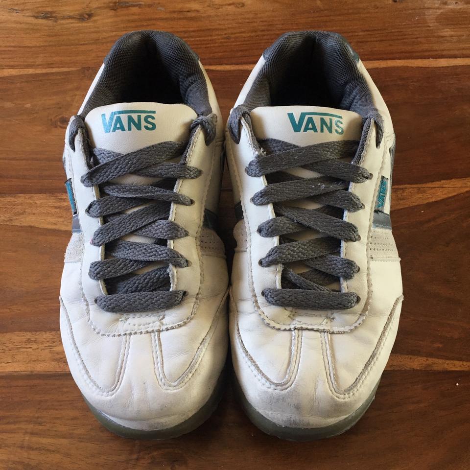 Vintage Vans Quincy UK 4 Cream Grey and Blue