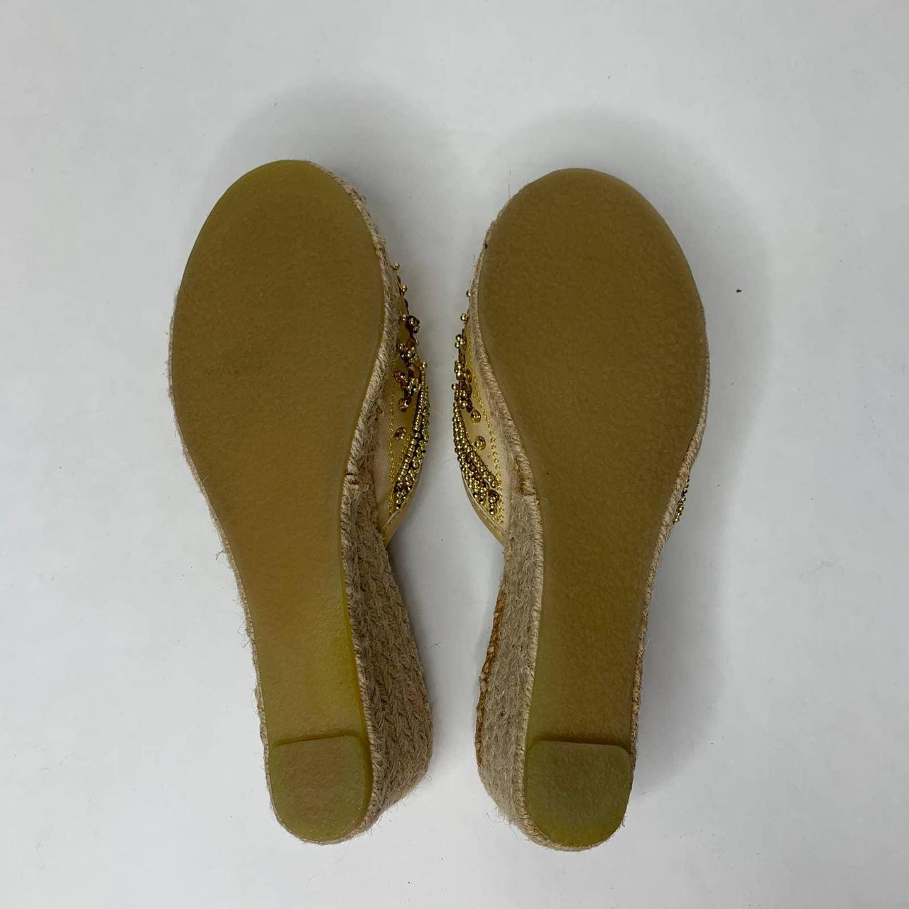 VINTAGE Y2K Xhilaration women's gold beaded slipper... - Depop