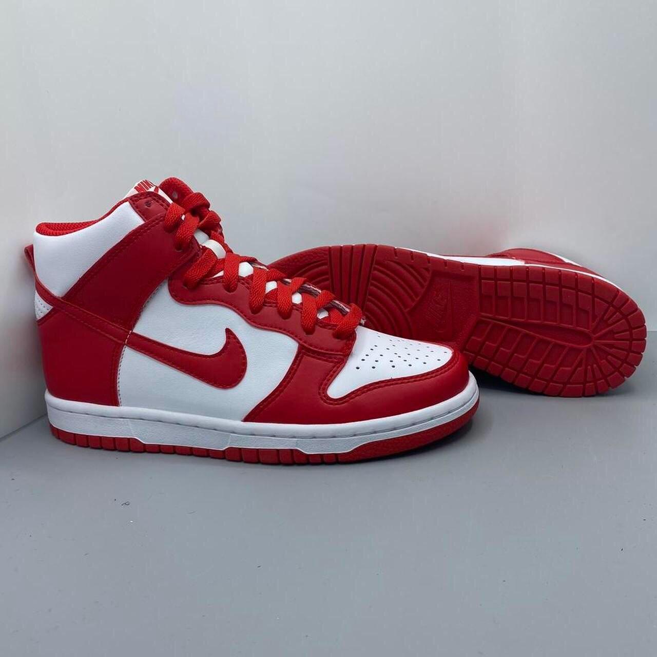 Nike Women's White and Red Trainers | Depop