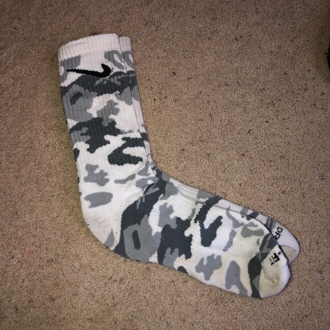 camouflage nike socks