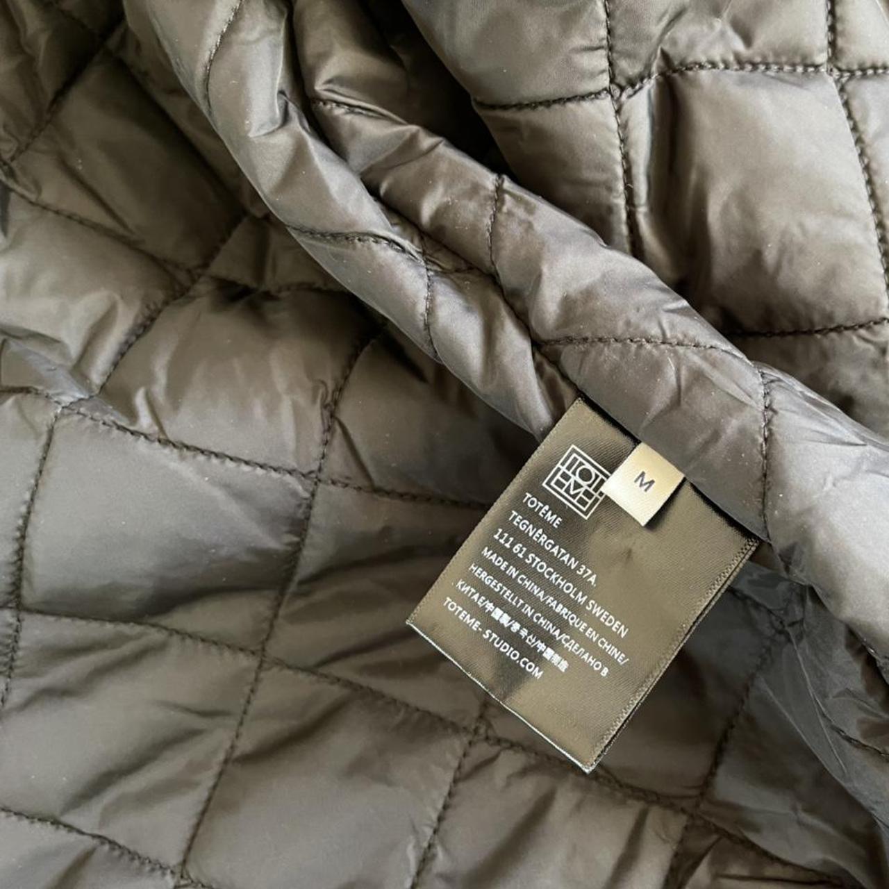 Totême signature quilted coat Size M new with tag... - Depop