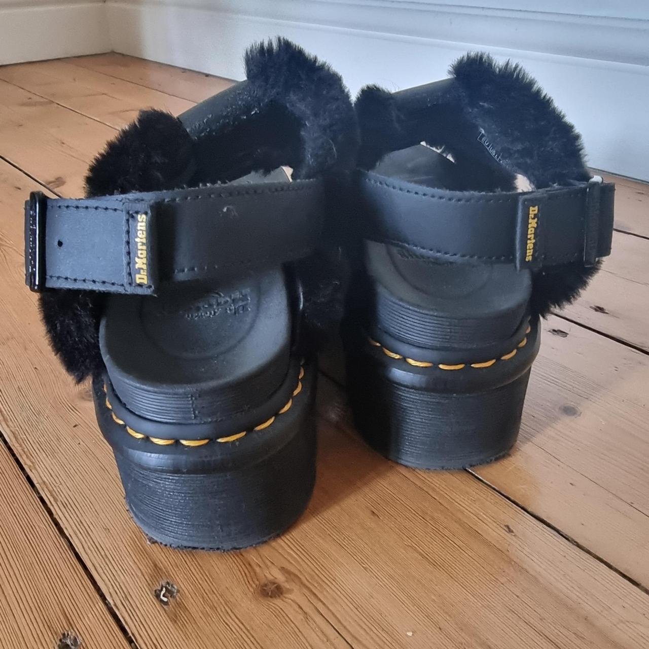 dr martens francis fluffy sandals