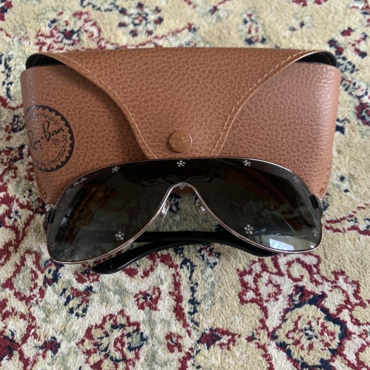 Ray Ban 90s style sunglasses Small fit, for small face - Depop