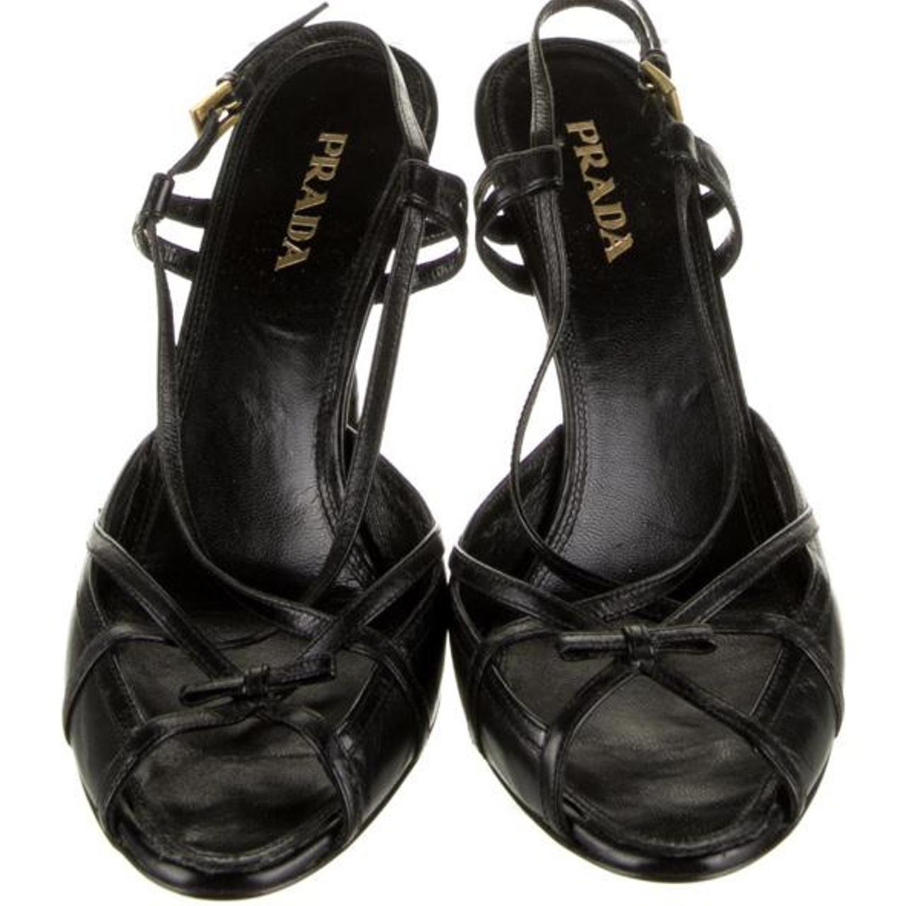 Vintage Prada heels, in great condition! Size 39.5... - Depop
