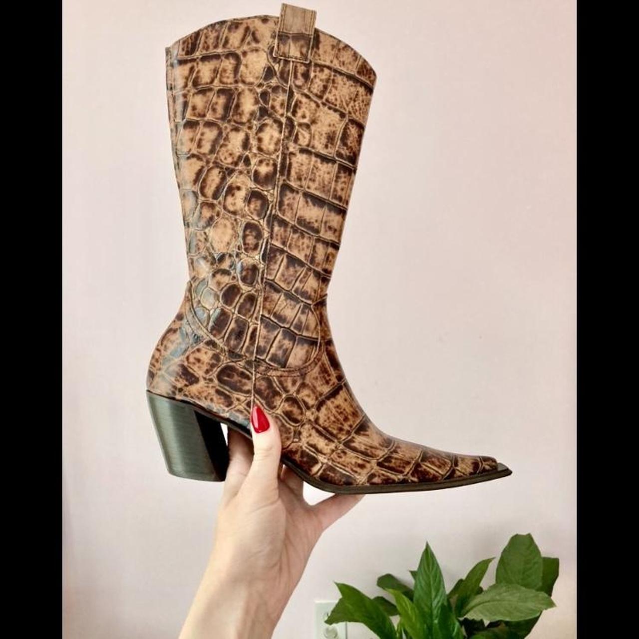 Product Image 1 - Dream boots 🥲🤠
Extremely pointy leather