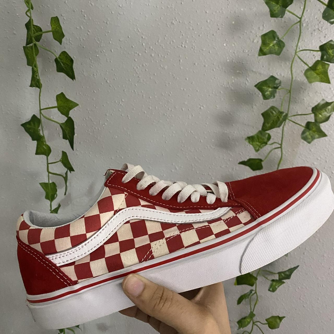 Vans old skool primary check clearance red