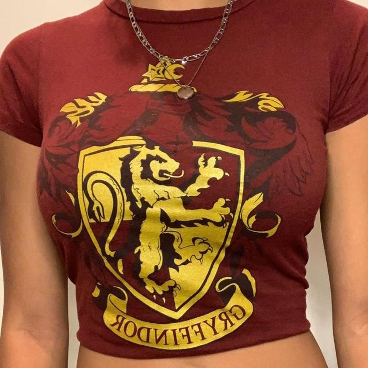 Cute Harry Potter gryffindor cropped tee! 🪄 Worn a... - Depop