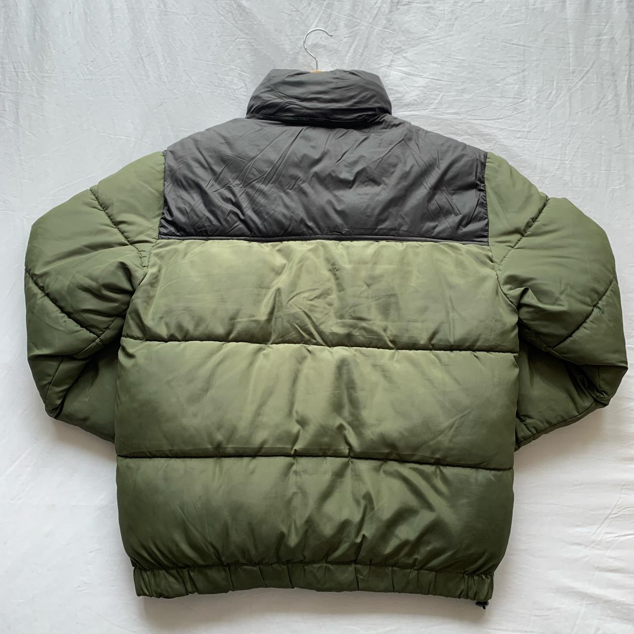 H&M GREEN PUFFER JACKET SIZE XS (FITS SMALL MORE... Depop