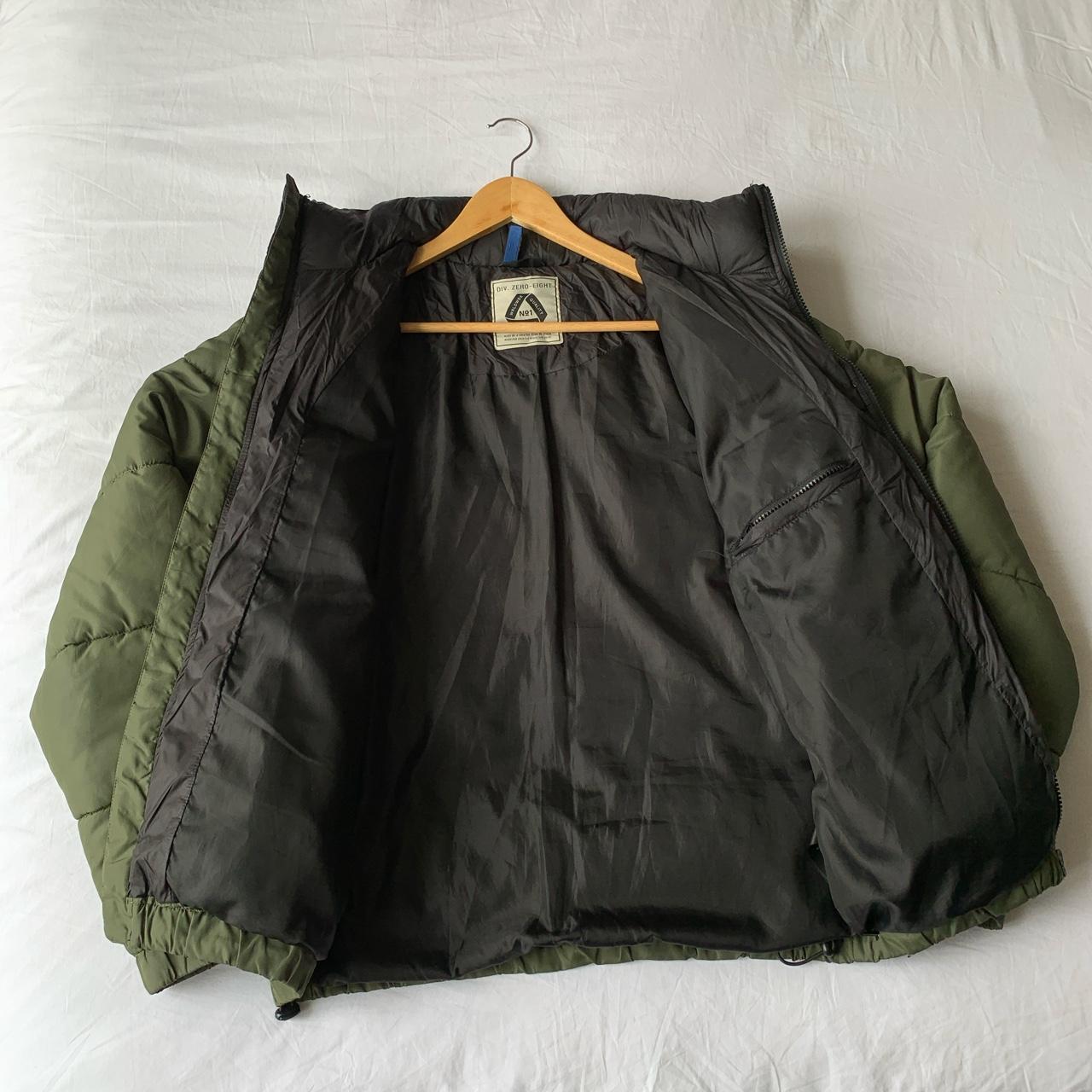 H&M GREEN PUFFER JACKET SIZE XS (FITS SMALL MORE... Depop
