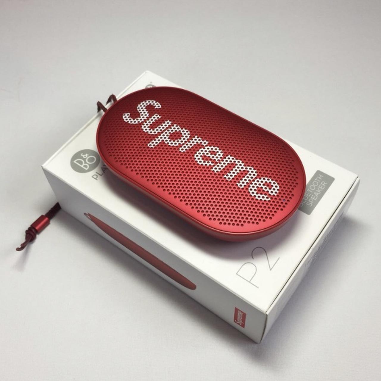 Supreme x B&O PLAY P2 Wireless Speaker