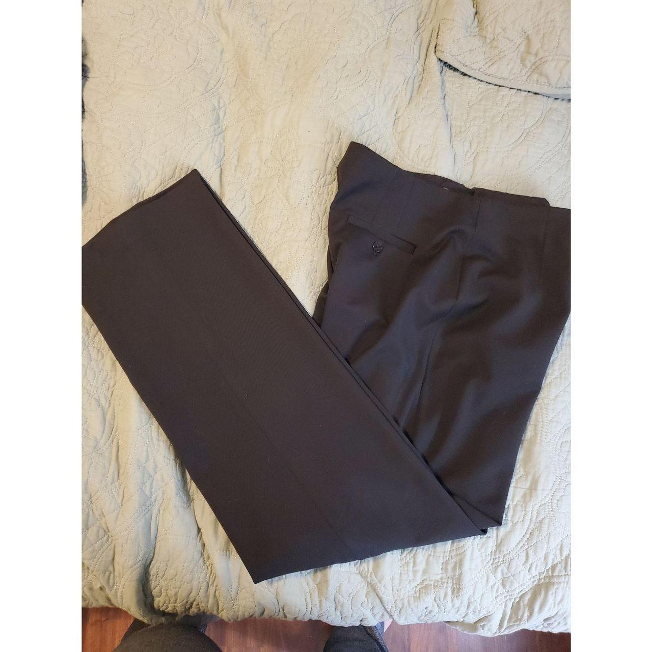 Roundtree & Yorke TravelSmart Luxury Gabardine Ultimate Comfort Classic Fit  Non-Iron Pleated-Front Dress Pants | Dillard's