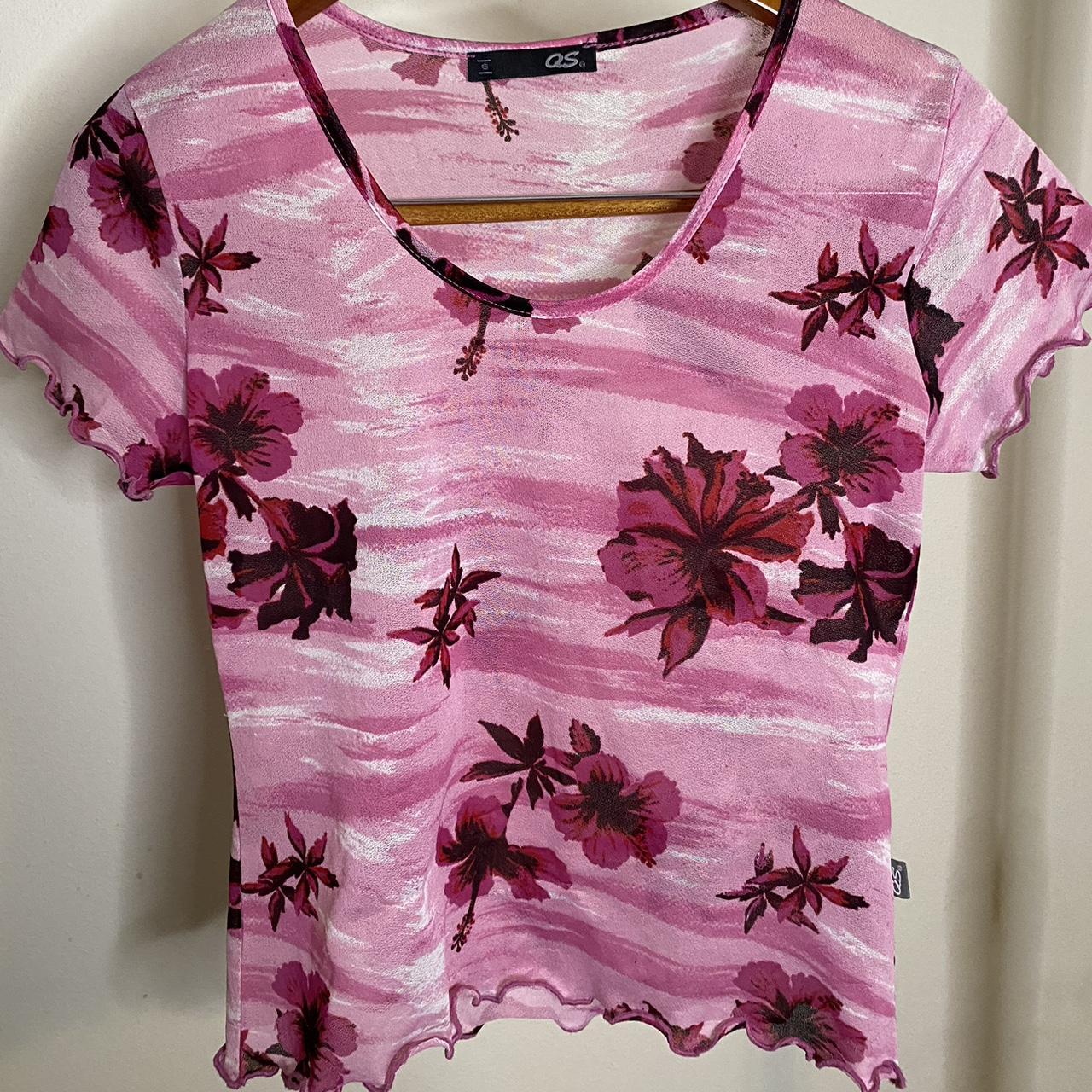 QS Y2K Pink Mesh T-shirt Size:S #Y2k #mesh #mom #2000s - Depop