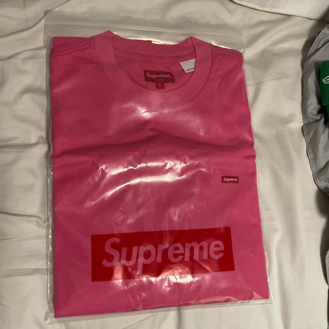 Supreme pink box online logo tee