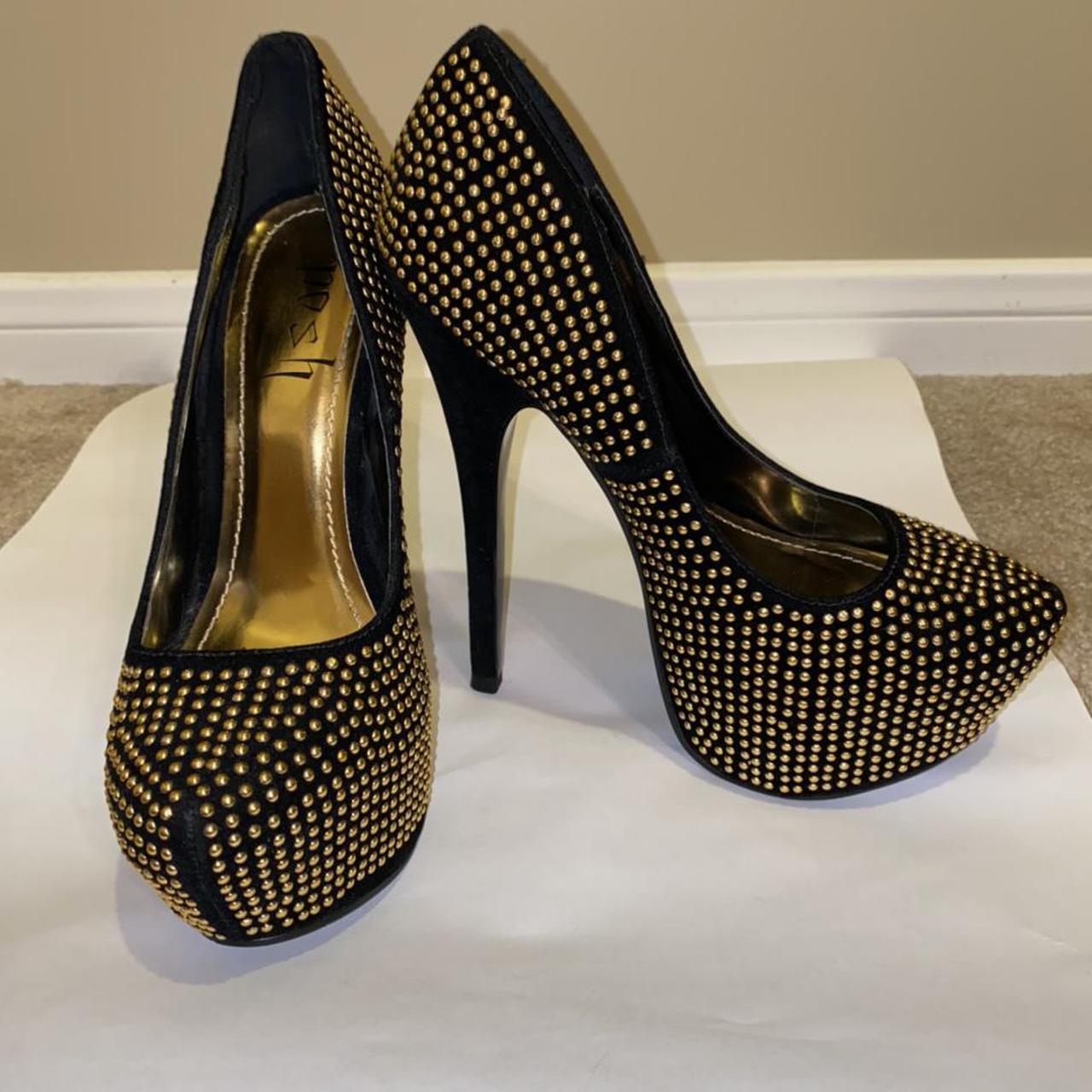 gorgeous gold embellished heels size 7 5 inch