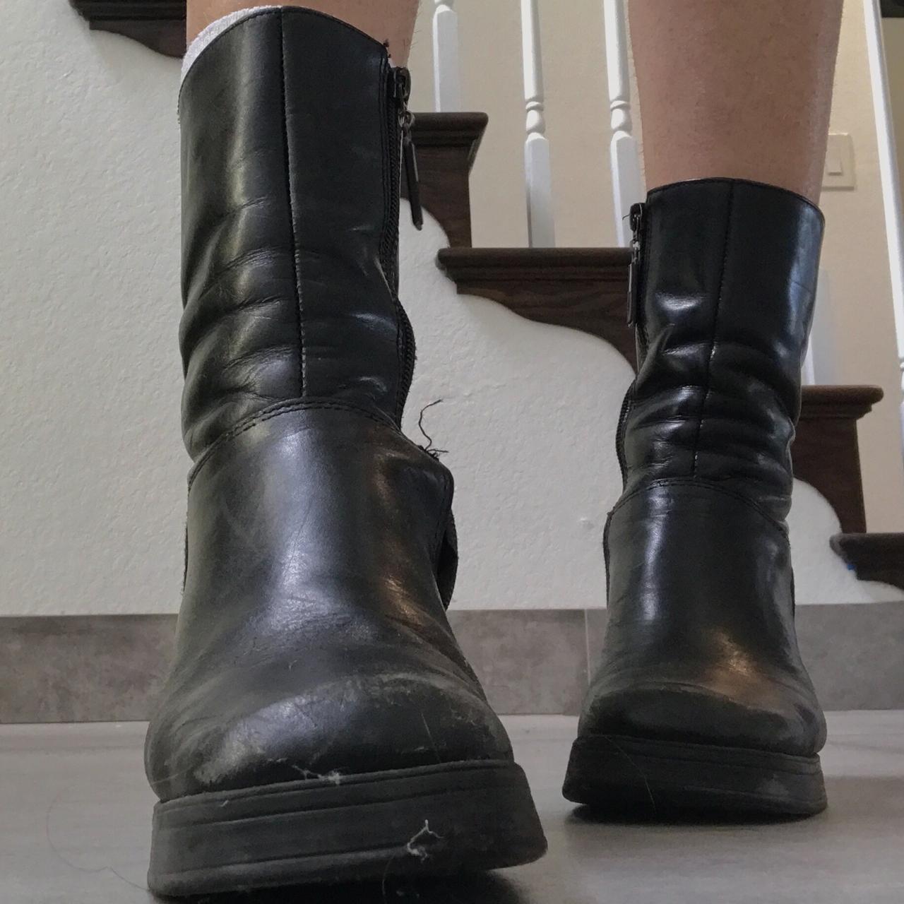 tommy hilfiger water boots