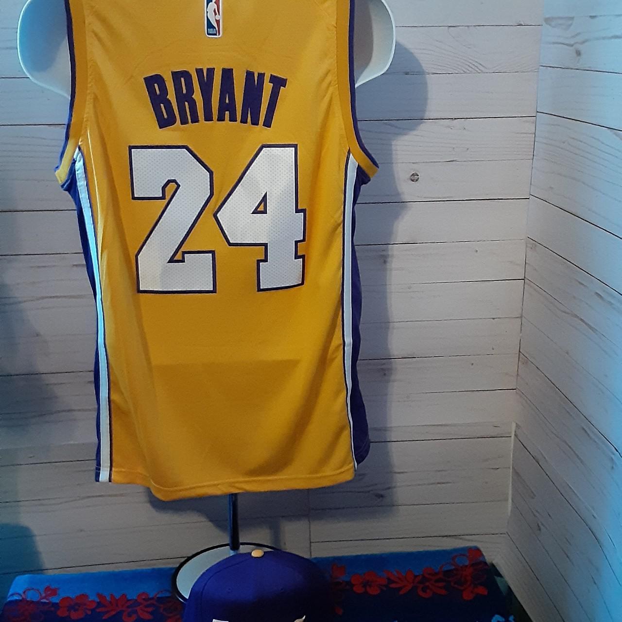 adidas Lakers youth jersey kobe bryant 24 size - Depop