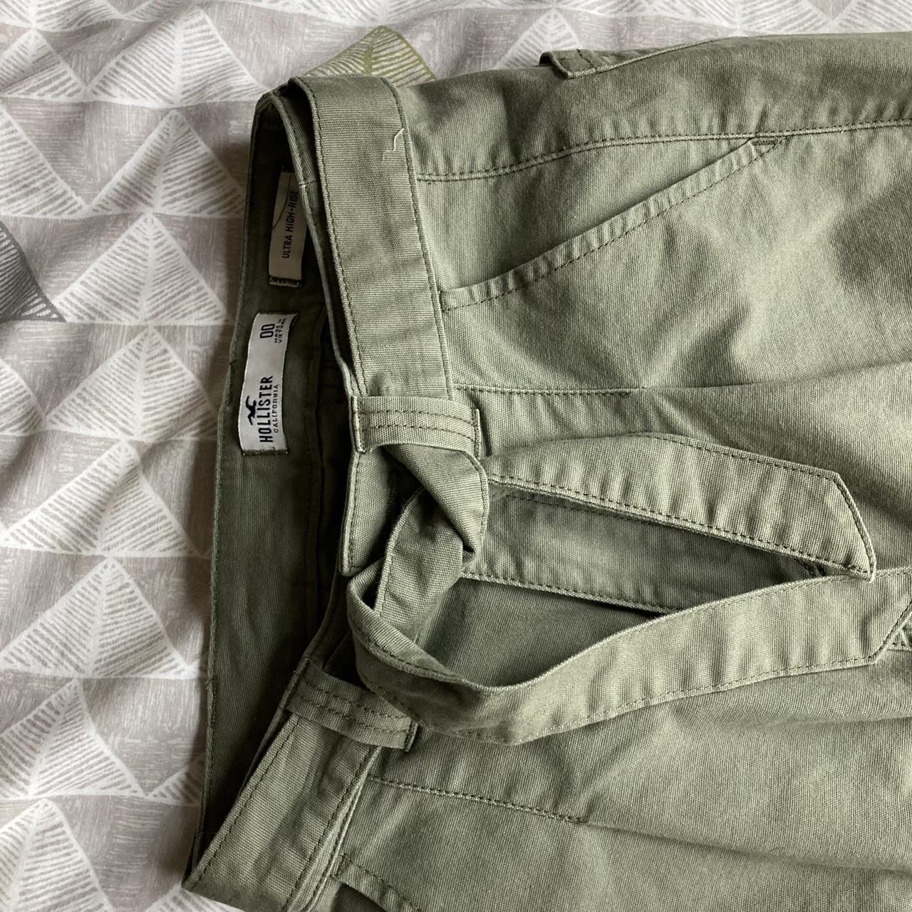 Hollister khakis store women's