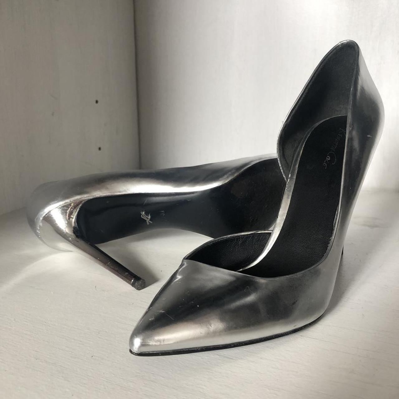 Kenneth Cole Women's Silver Courts (2)