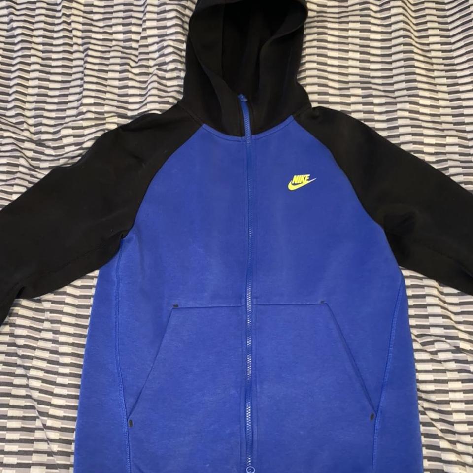 nike tech blue and yellow
