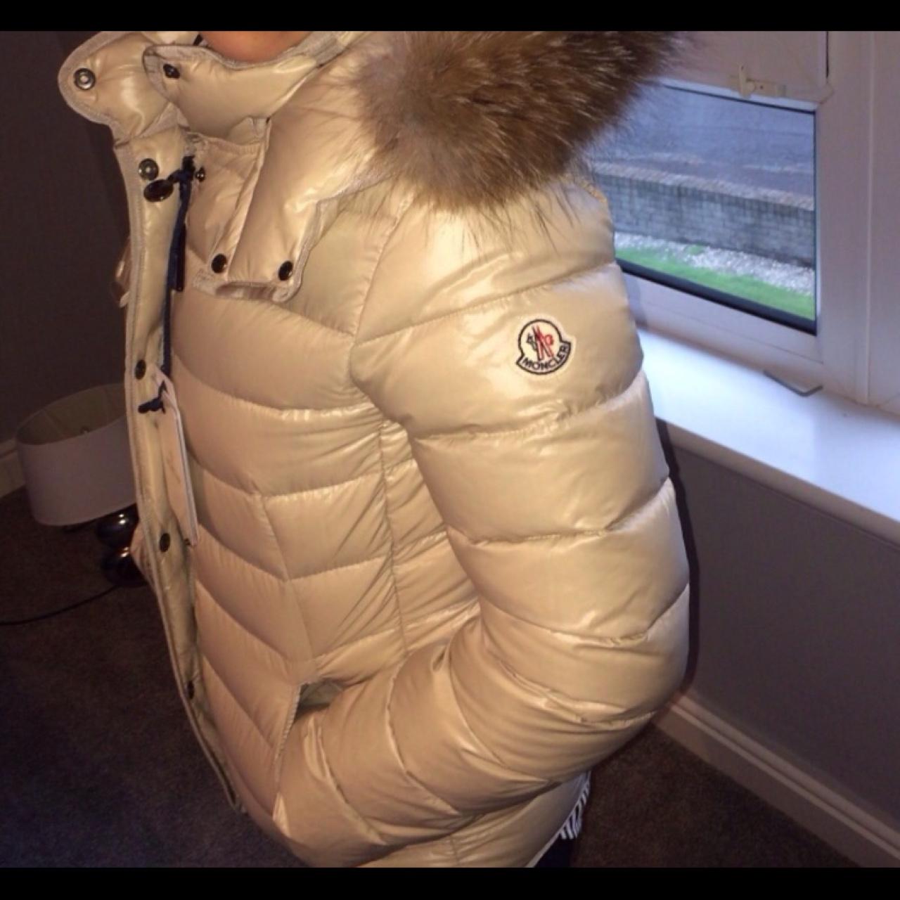 moncler champagne