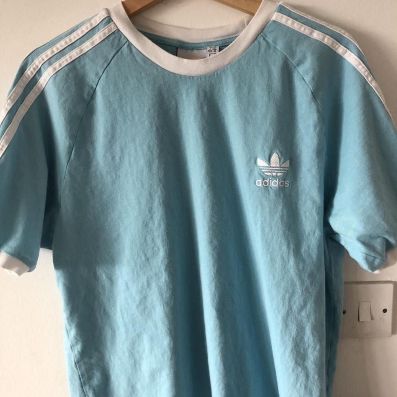 Adidas Originals Men's White and Blue T-shirt | Depop