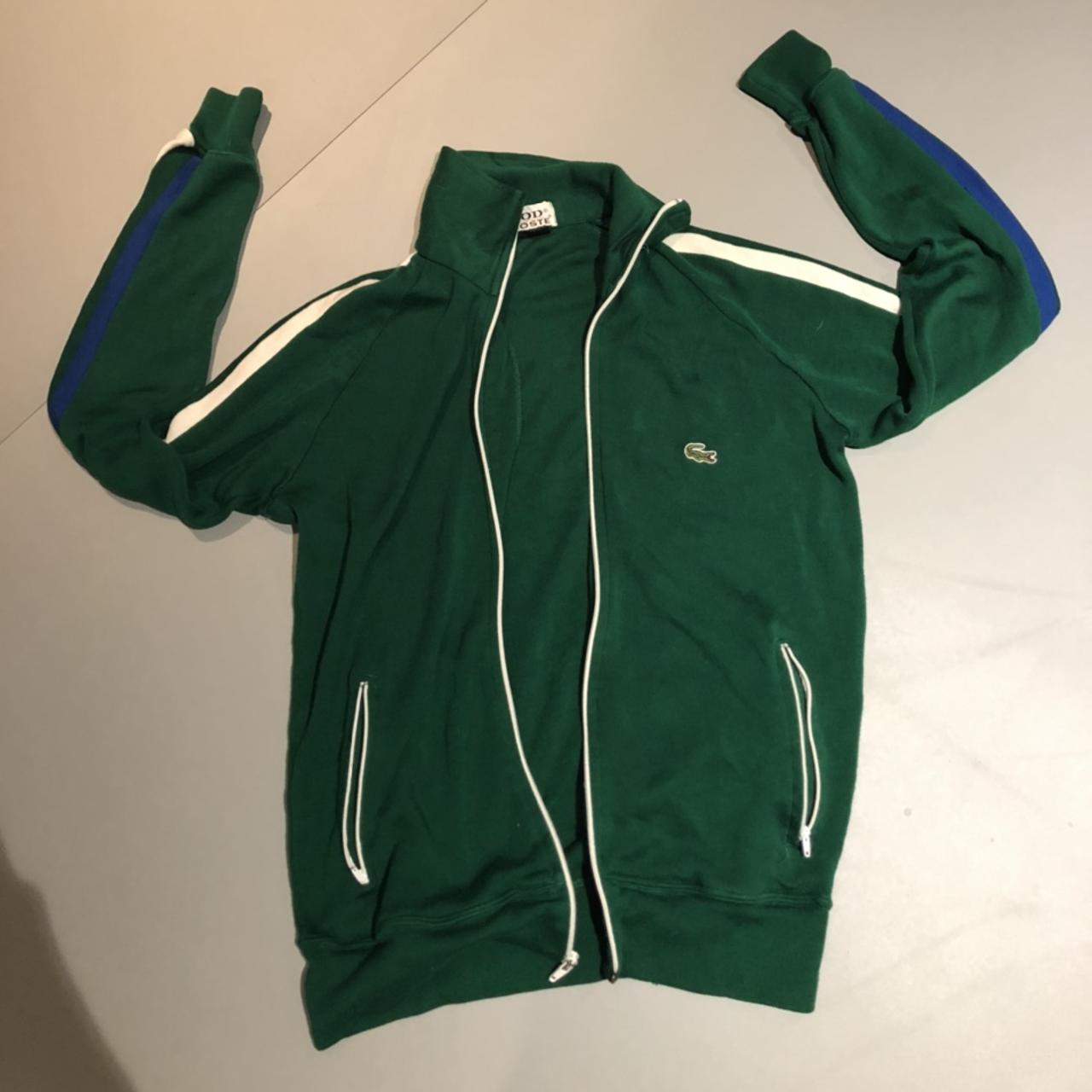 Super cute green Lacoste sports From
