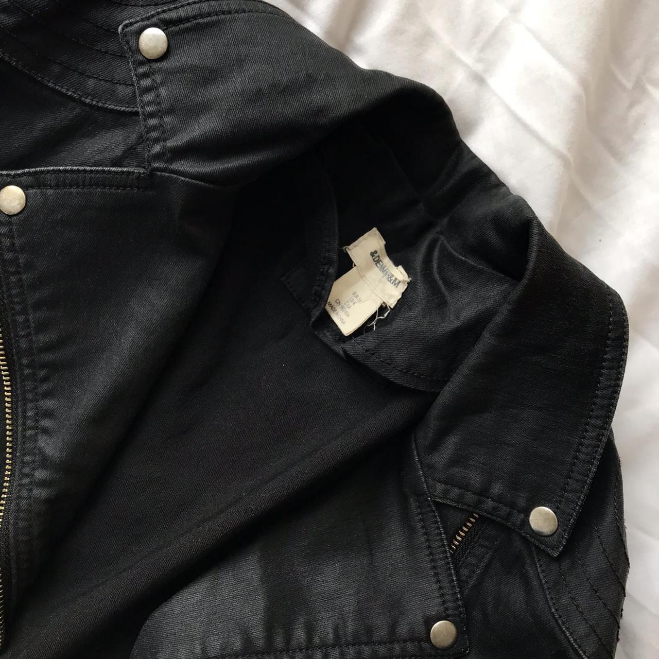 Amazing black denim cropped jacket. Size 4 / EUR 34.... - Depop