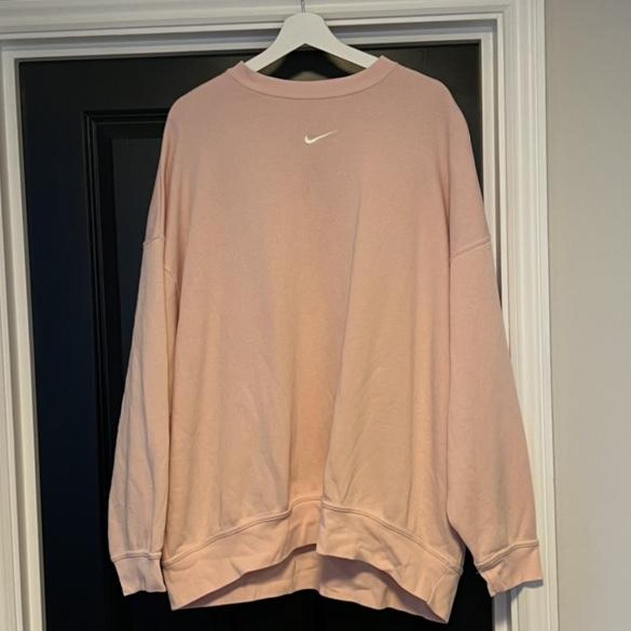 Nike mini swoosh discount oversized sweatshirt beig