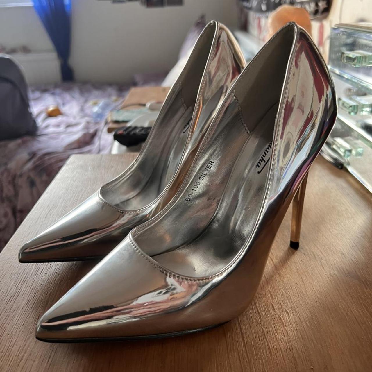 plt white heels