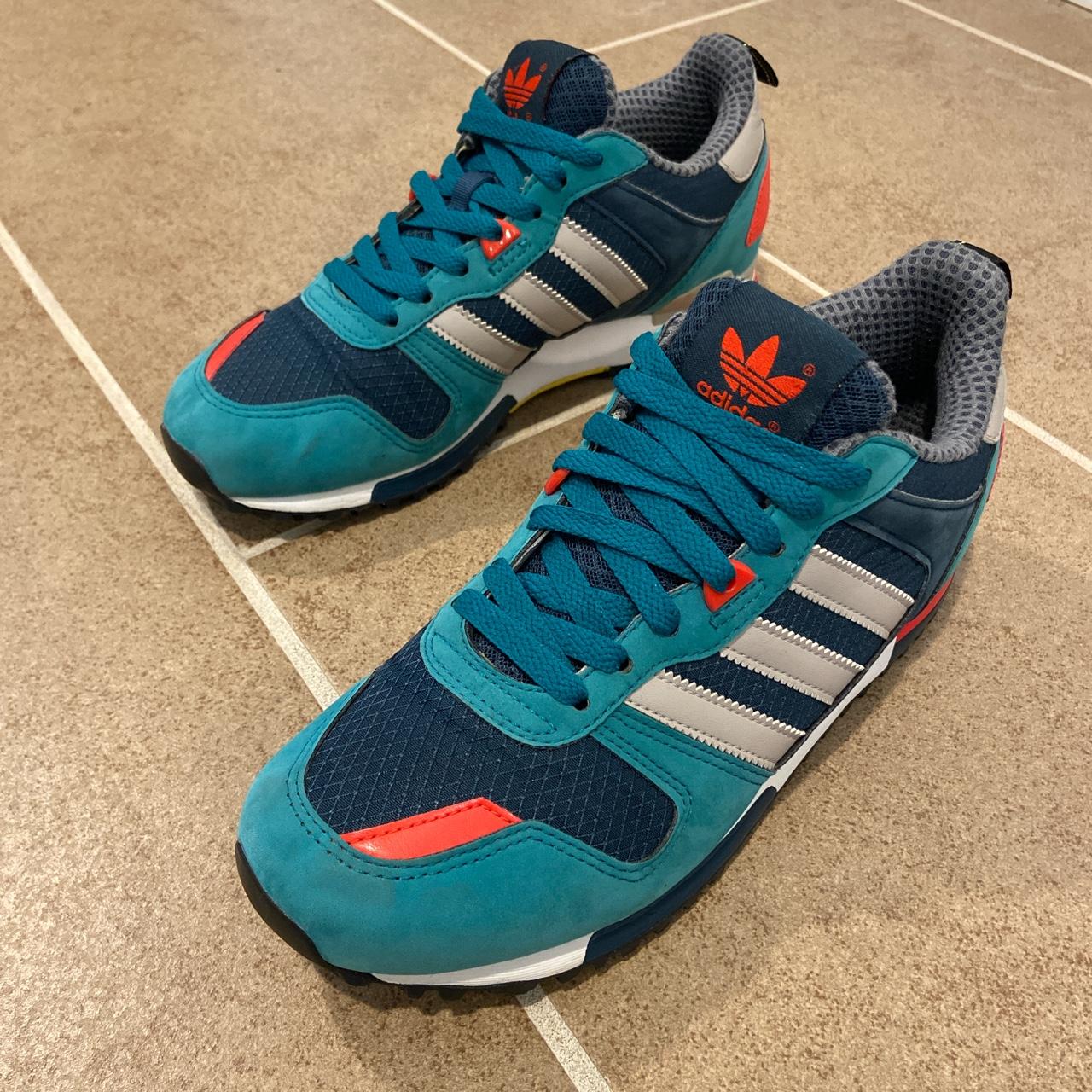 Adidas ZX 700 Size 7.5US Mens Good Condition